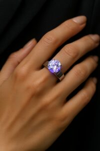 Spktrl Light Ring: il primo anello con diamante e AI che filtra le notifiche