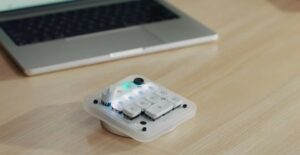 OpenAI presenta Codex Micro, il controller fisico per gestire gli agenti di programmazione